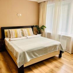 Фото Апартаменты на Крымской ГОСТИ-24