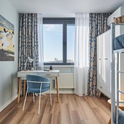 Фото Отель ЖИВИТЕ У МОРЯ! Шикарная трехкомнатная квартира в премиальном ЖК .Панорамный вид на море и горы (парковка, Wi-Fi)