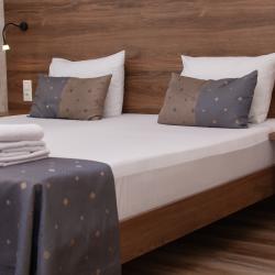 Номер стандарт с 1 двуспальной кроватью и видом на море