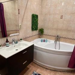 Фото Апартаменты на улице Запарина 25