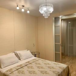 Фото Апартаменты на улице Родионова 199/2