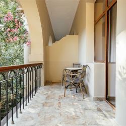 2-комнатный номер делюкс с балконом категории В (главный корпус)