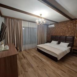 Фото Апартаменты в отеле Red wood