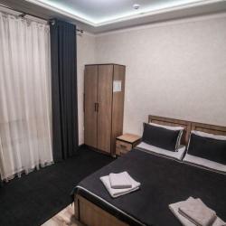 Номер стандарт с 1 двуспальной кроватью