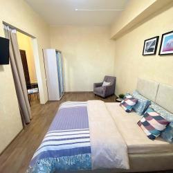 Фото Отель Rental Family Rooms (Рентал Фэмили) на Детском переулке