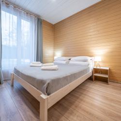 Коттедж у Озера с 3-мя спальнями (120 кв.м)