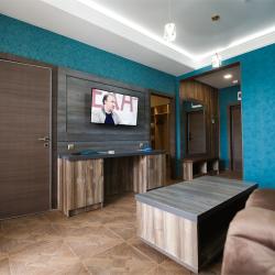 2-комнатный номер люкс с 1 двуспальной кроватью