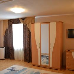 Номер люкс с 1 двуспальной кроватью