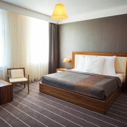 Ost West Club (Ост Вест Клуб) — 9f2383609706cb4d2f1aac8181e05f53