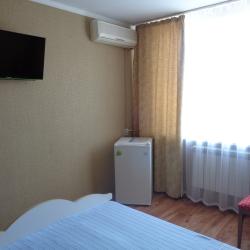 Номер стандарт с 1 двуспальной кроватью