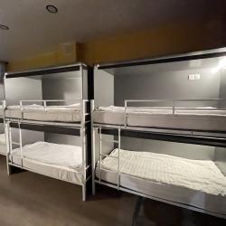 Кровать в общем номере