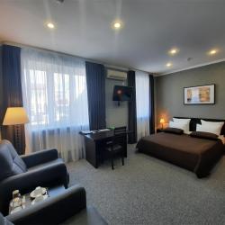 Номер стандарт улучшенный с 1 двуспальной кроватью