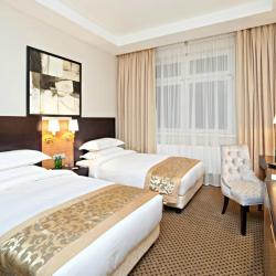 фото 2 Greenwood Hotel (Гринвуд)