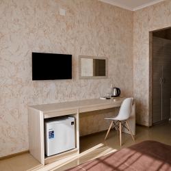 Комната люкс с 2 односпальными кроватями (вид на море)