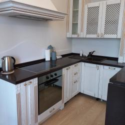 Фото Апартаменты на проспекте ского Полка 54