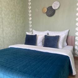 Фото Апартаменты на улице Островского