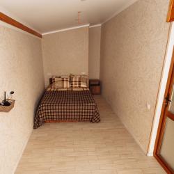 2-комнатные апартаменты с балконом, Мира 21/9А