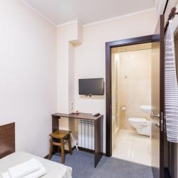 VeryHotel — 9f9f16ef5f6b7e0b0bb9da15eff7e4cd