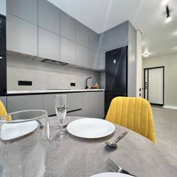 Фото Отель Smile Apartments (Смайл Апартментс) на улице Соколова 68/118c1