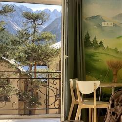 Фото Отель Лиcичкинhousе на улице Балкарская 21с4