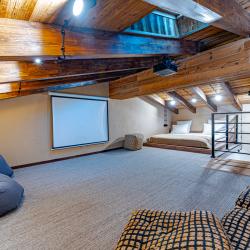 Премиальное шале с сауной и бассейном для 14 гостей