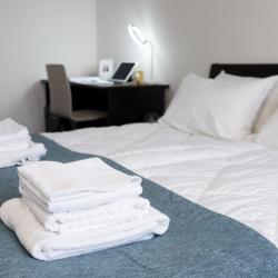 Номер полулюкс с 1 двуспальной кроватью