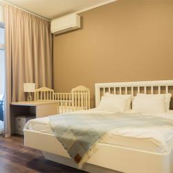 Фото Апартаменты Феникс Де Люкс на улице Парусная 21