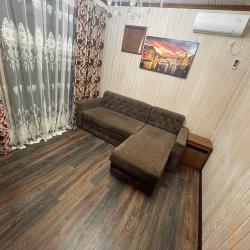 Коттедж улучшенный с 1 односпальной и 2 двуспальными кроватями