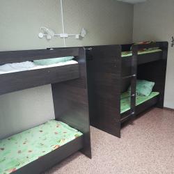 Кровать в 8-местном общем номере (удобства на этаже)