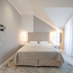 Монарх — a094199620d60eb425087c47b4935d9e