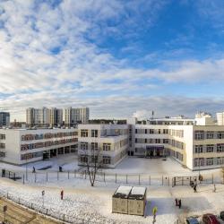 2-местные 1-комнатные апартаменты студия г. Верхняя Пышма, ул. Машиностроителей 6а с 1 двуспальной кроватью