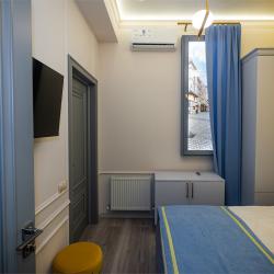 Номер стандарт с 1 двуспальной кроватью Оранжевый (без окна)