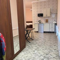 Номер стандарт эконом с 1 двуспальной кроватью