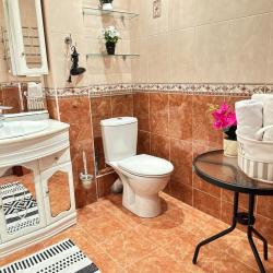 Фото Кварт отель на бульваре Народный 9