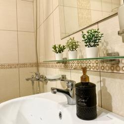 Фото Апартаменты на улице Гаражная 79