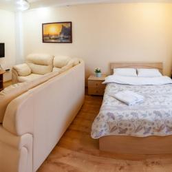 Фото Отель Elhome (ЭльХоум) на улице Солнечная 10