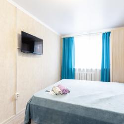 Фото Отель YourHouse (ЙоХаус) в 1-м микрорайоне 5
