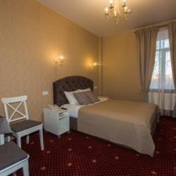 Номер стандарт с 1 двуспальной кроватью