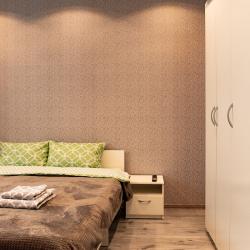 Фото Отель Romlex Apartments (Ромлекс) на улице Чаркова 79 корпус 2