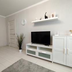 Фото Отель Sutki Life (Сутки Лайф) на Автостроителей