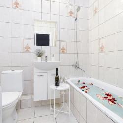 Фото Апартаменты на улице Селезнёва 4/13к2