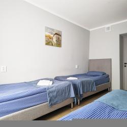 Номер эконом семейный с 10 односпальными кроватями Таганрог