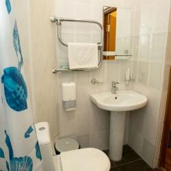 Двухкомнатный двухместный люкс (с видом на горы)