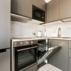 Фото Отель MaxRealty24 на Германа Титова 6