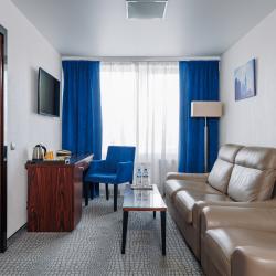 Номер делюкс бизнес с 1 двуспальной кроватью (с завтраком)