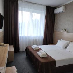 Номер стандарт с 1 двуспальной кроватью