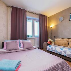 Фото Апартаменты на улице Титова 240/1