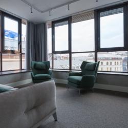 Фото Отель Green Door's (Грин Дорс)