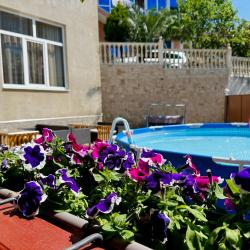 Фото Отель Изумруд Хаус