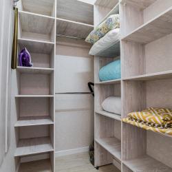 Фото Отель LetoApart (ЛетоАпарт) на улице Суворовская 71-199